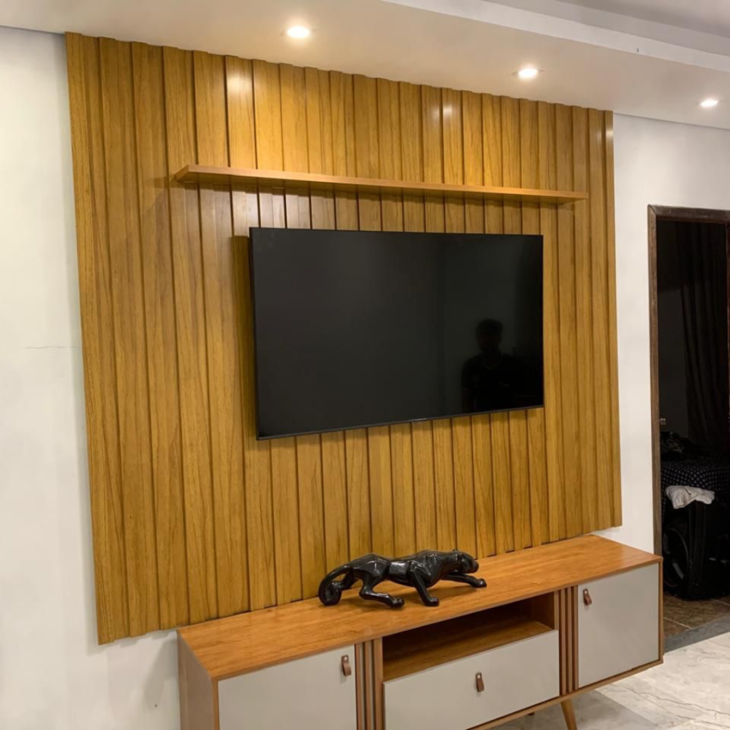 tv na parede